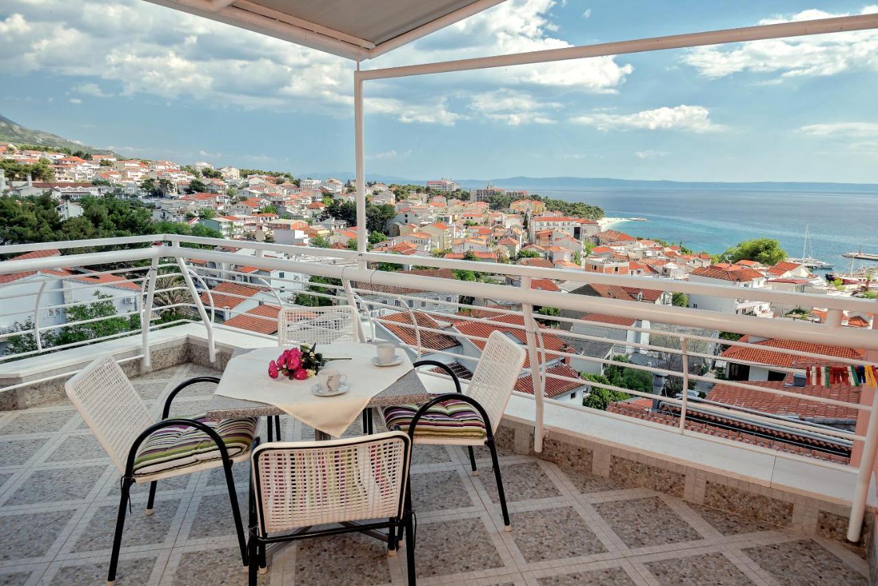 Apartmani Putnik Baška Voda エクステリア 写真