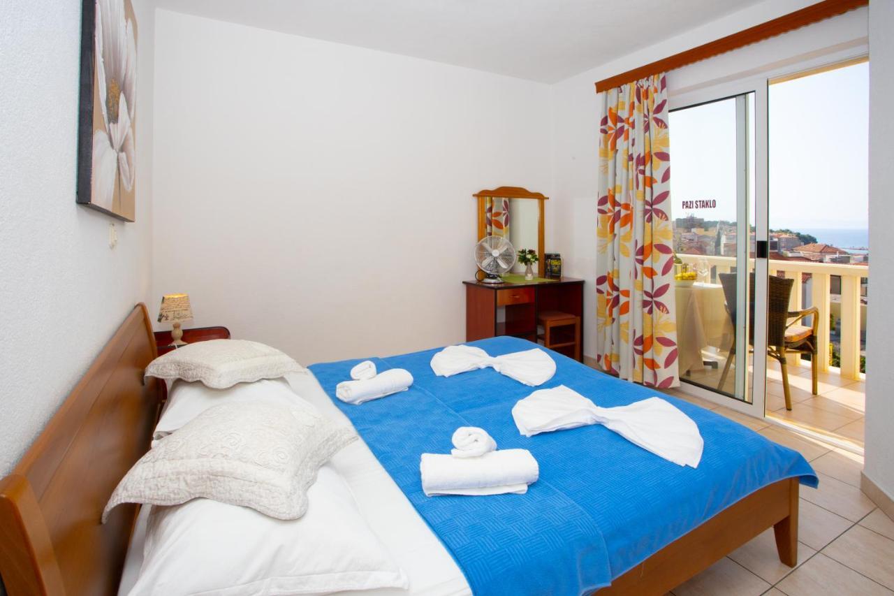 Apartmani Putnik Baška Voda エクステリア 写真