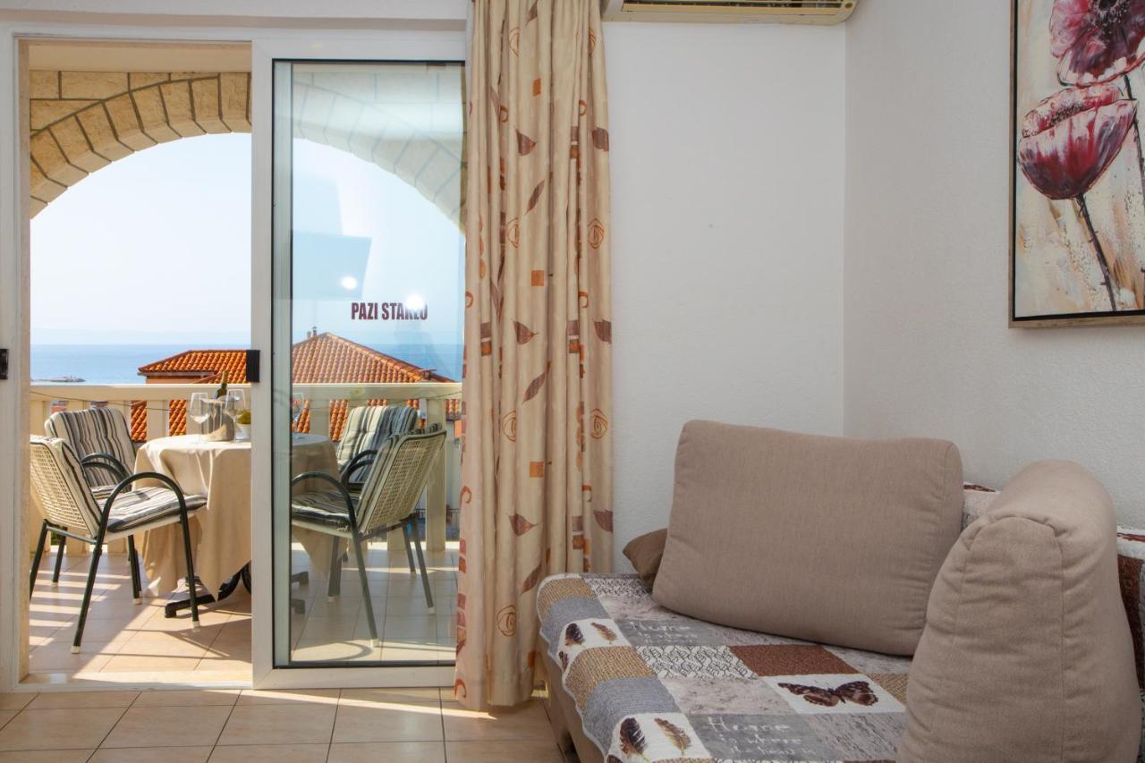 Apartmani Putnik Baška Voda エクステリア 写真