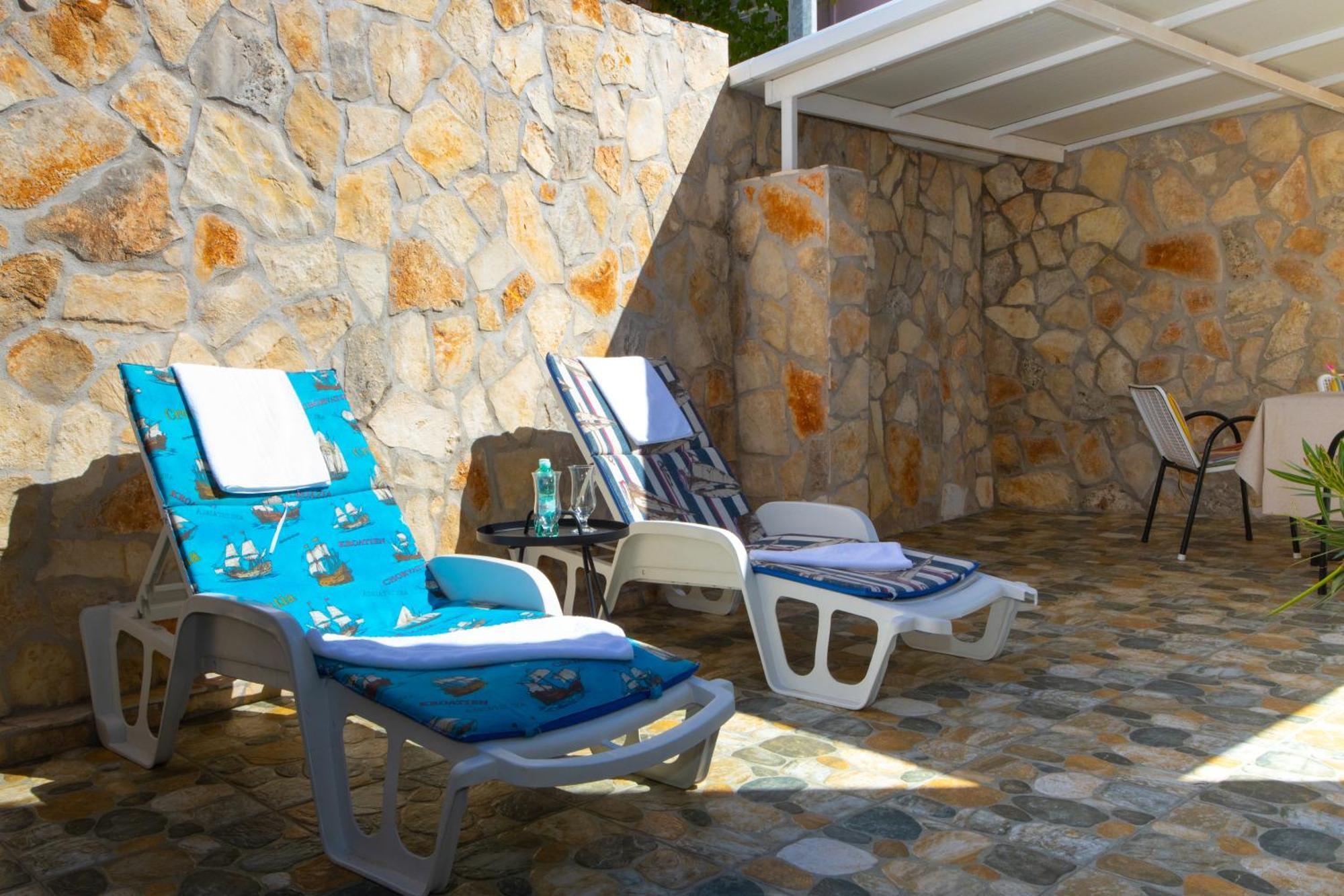 Apartmani Putnik Baška Voda エクステリア 写真