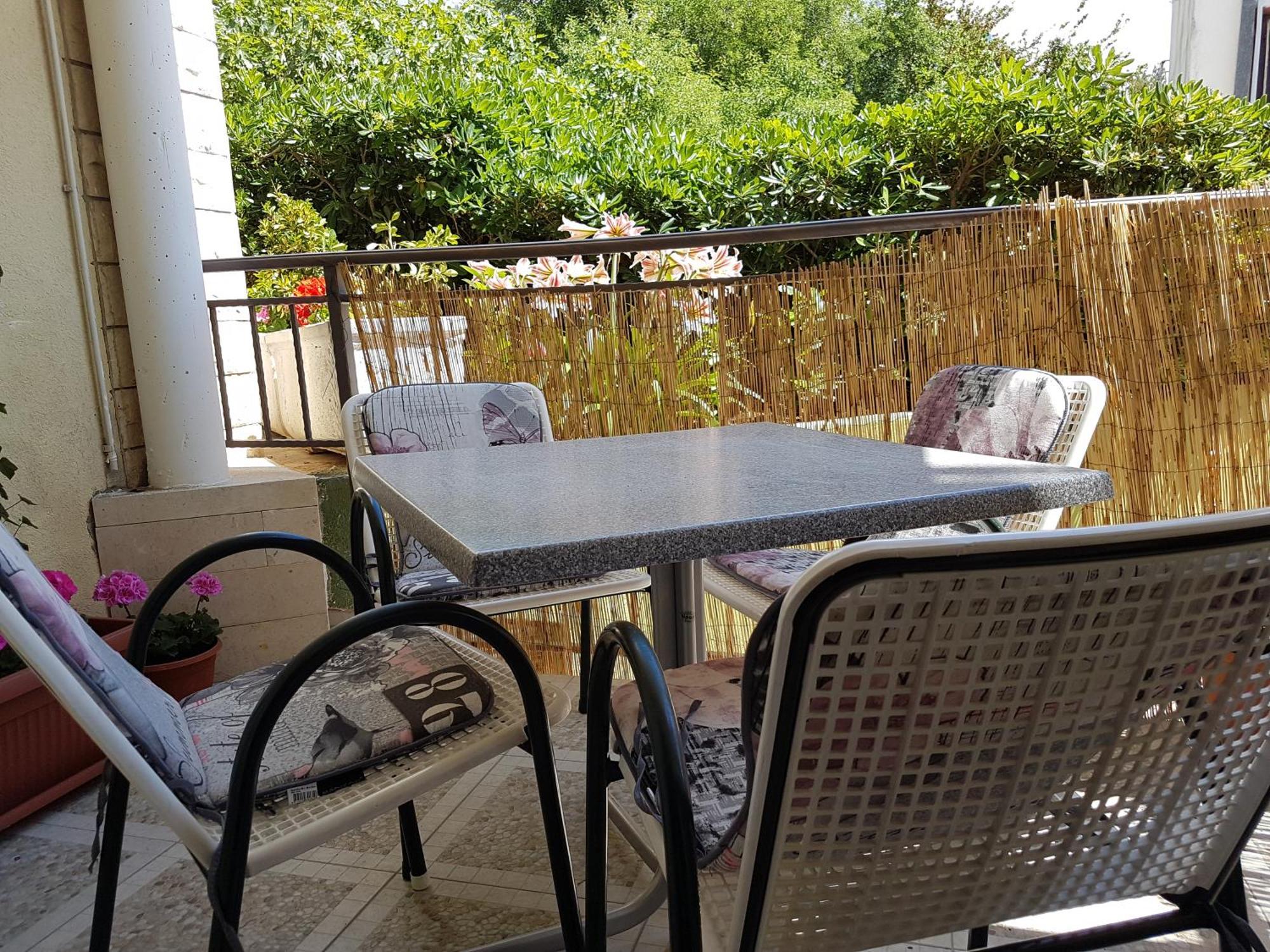 Apartmani Putnik Baška Voda エクステリア 写真